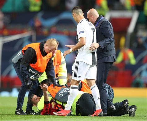 Cristiano Ronaldo Takes Selfie With Pitch Invading Fan Moments After