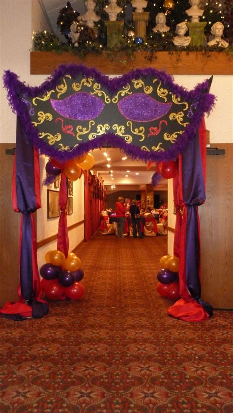 Entrance Arch For The Prom Mascarade Party Mardi Gras Party Dance