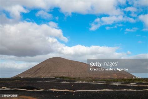 56 Lapilli Geology Stock Photos, High-Res Pictures, and Images - Getty Images