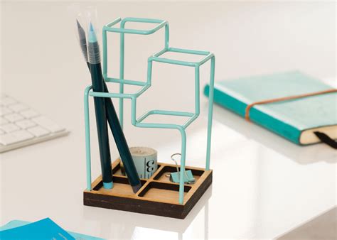 A 3D Desk Organizer That Looks Like a Sketch