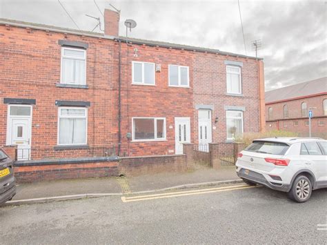 3 Bed Terraced House To Rent In Tram Street Platt Bridge Wigan Wn2 £