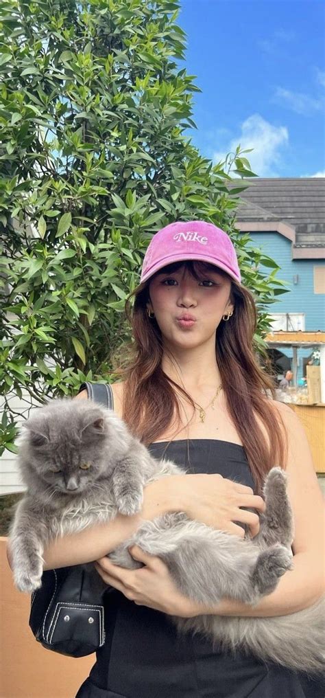 Pin On Bini PH In Pretty Selfies Pretty Brunette Outfits Aesthetic