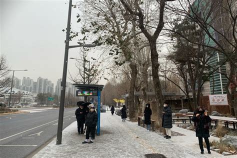 오늘 날씨 영하권 강추위흐리다 맑아져