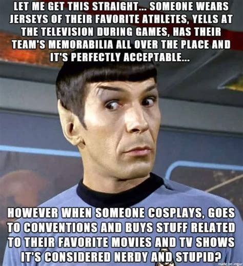 Funny Star Trek Pics For Your Monday Star Trek Star Trek Tos Star