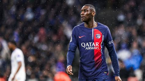 Mercato Psg Un Cador De Premier League Fonce Sur Randal Kolo Muani