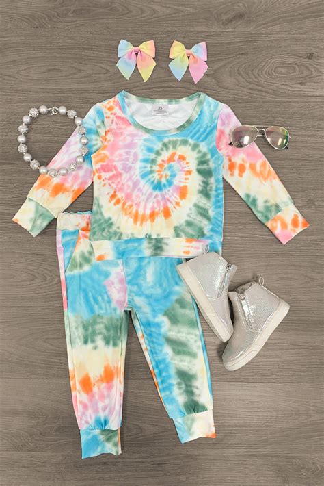 Colorful Swirl Tie Dye Lounge Set Sparkle In Pink