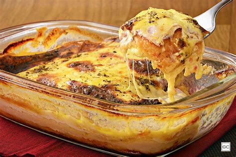 Aprenda o Guia da Cozinha a fazer um Lasanha fácil de pão de forma