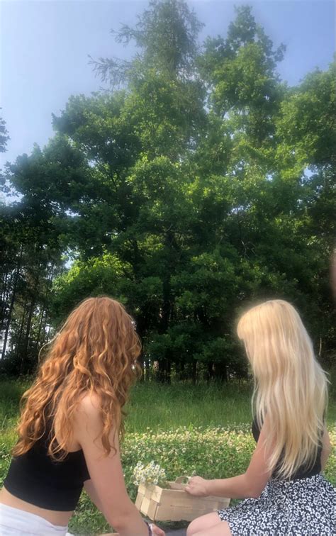 Barefoot Blonde Hair In Iceland Artofit