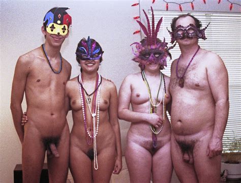 AVENTURAS DO CASAL TAMBABA Naturistas No Carnaval