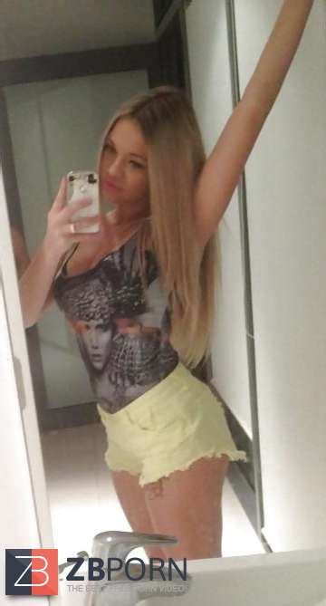 Facebook Cocksluts Tyissha ZB Porn