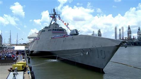 Littoral Combat Ship USS Gabrielle Giffords Arrives In San Diego After ...