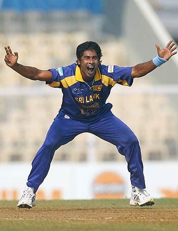 Chaminda Vaas Roars An Appeal ESPNcricinfo