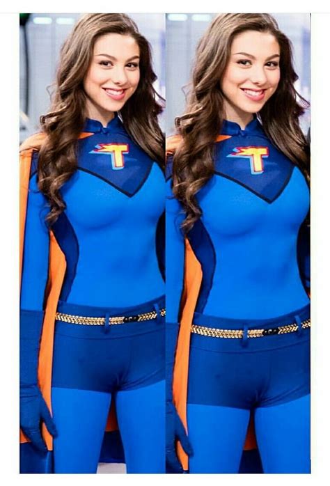 Kira Kosarin Thundermans Costume