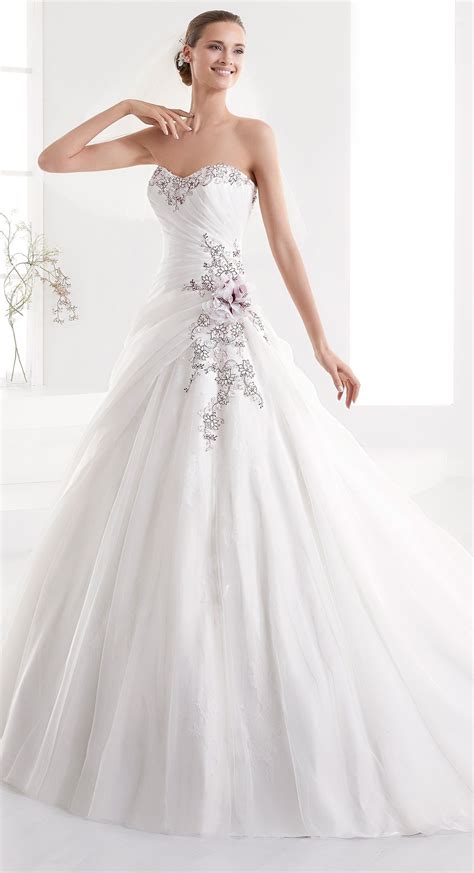 princess wedding dress from Aurora | Disney princess wedding dresses ...