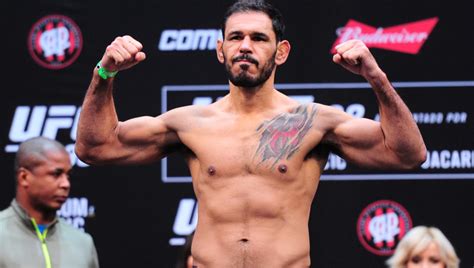 UFC Rio Rogério Minotouro ainda tem muita lenha pra queimar Direto