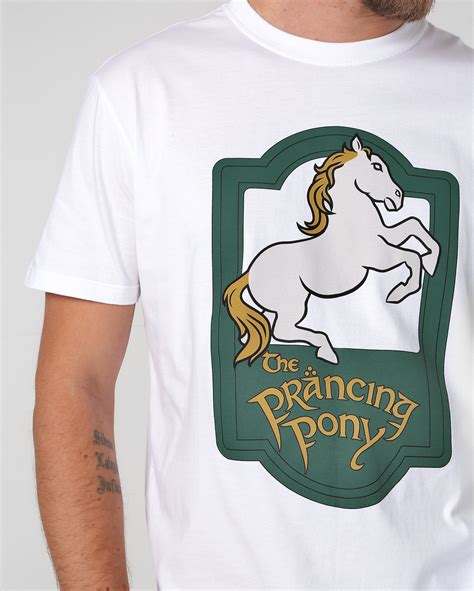 Riachuelo Camiseta The Prancing Pony Branca Warner Bros