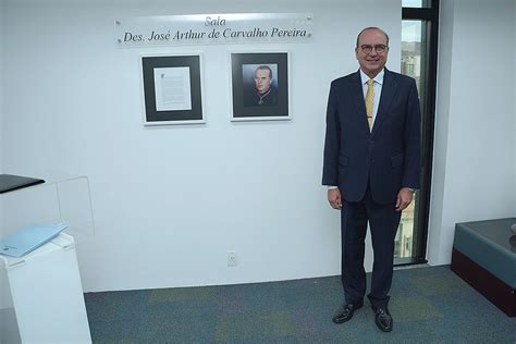 Presidente Do TJMG Conhece Sala No TRE MG Em Homenagem Ao Pai Portal TJMG