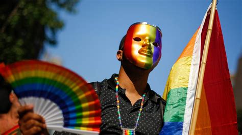 Thousands Gather At Stonewall 50 Years After Lgbtq Uprising Nz Herald