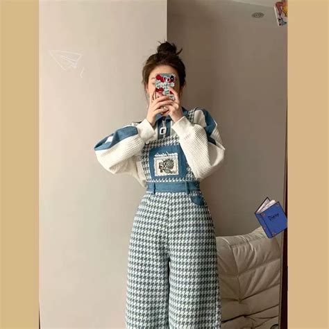 Mua SET BỘ QUẦN YẾM ÁO DÀI TAY CÓ KHOÁ CỔ BẺ PHONG CÁCH CÁC TỈ TỈ TRUNG QUỐC HOT HIT