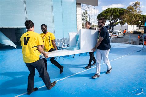 Fotogaleria A Poucas Horas Do In Cio Oficial Da Jmj O Altar E A