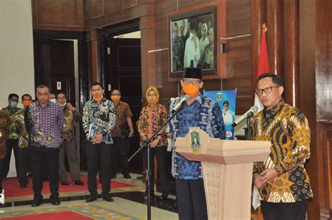 Mendagri Apresiasi Langkah Gubernur Banten Hadapi Corona · Faktabanten.co.id