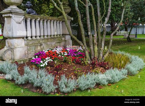 Gardens Of Mendez Nunez Hi Res Stock Photography And Images Alamy