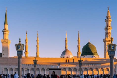 Jadwal Sholat Bekasi Hari Ini Imsak Subuh Dhuha Dzuhur Ashar