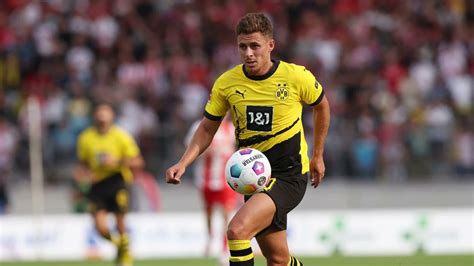 Thorgan Hazard Bids Farewell To Borussia Dortmund For Anderlecht Challenge