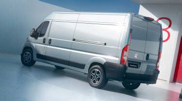 Vauxhall Movano Pictures Auto Express