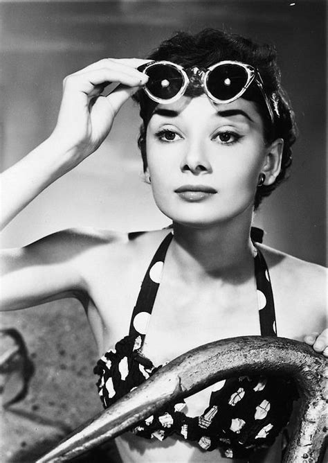 Sexy Hot Audrey Hepburn Bikini Pics