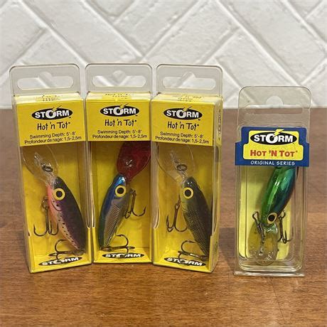 Blazing Auctions NEW Storm Hot N Tot Fishing Lures