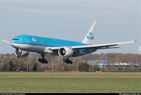 PH BQG KLM Royal Dutch Airlines Boeing 777 206ER Photo By Bram Steeman