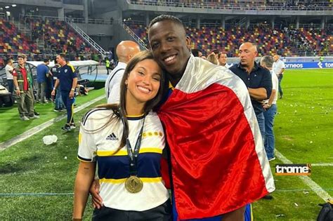 Luis Adv Ncula Qui N Es Camila Castell N La Bella Novia Del Jugador