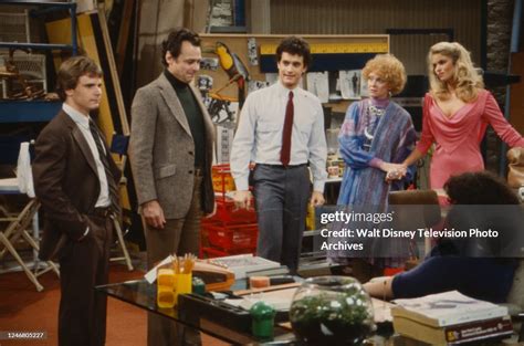 Peter Scolari Jerry Hardin Tom Hanks Holland Taylor Donna Dixon