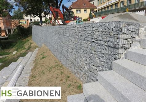 Gabionenk Rbe Als St Tzmauer