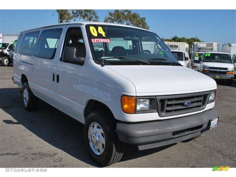 Oxford White Ford E Series Van E Super Duty Xl Passenger