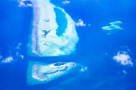 Free Photo | Aerial view of maldives island