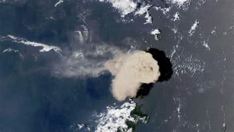 Indonesia Eruption Of Ruang Volcano Forces Evacuation Of Hundreds Firstpost