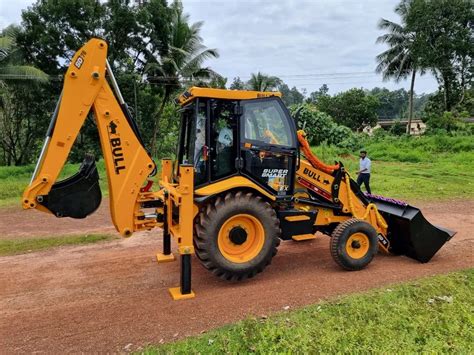 76 HP At 2200 Rpm Bull Backhoe Loader Jcb Capacity 8000kg Model Name