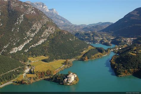 Pista Ciclabile Valle Dei Laghi Alla Scoperta Del Lago Di Garda Su