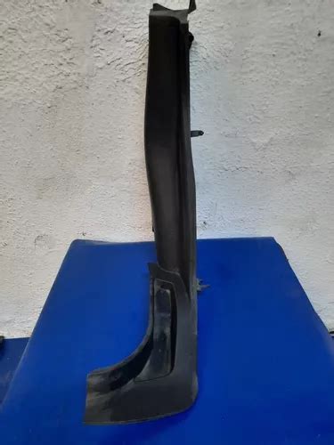 Moldura Lateral Izq Puerta Trasera Ford Fiesta 2003 2008