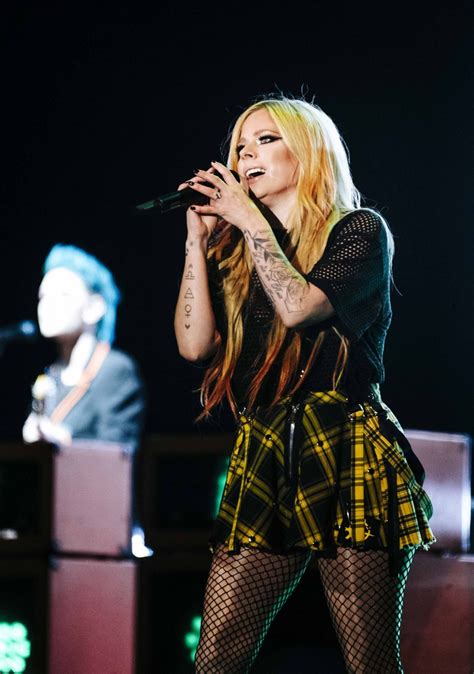 Avril Lavigne Performs At Arena Peru In Lima 09052022 Hawtcelebs