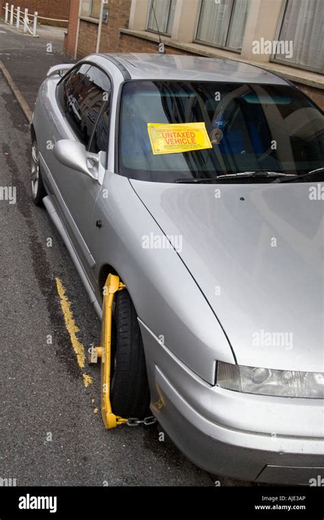 Car Wheel Clamp Government Agencies Untaxed Denver Boot Yellow