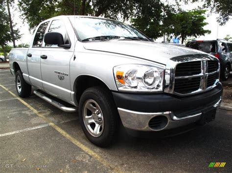 2007 Bright Silver Metallic Dodge Ram 1500 Sxt Quad Cab 33881983 Photo 7 Car