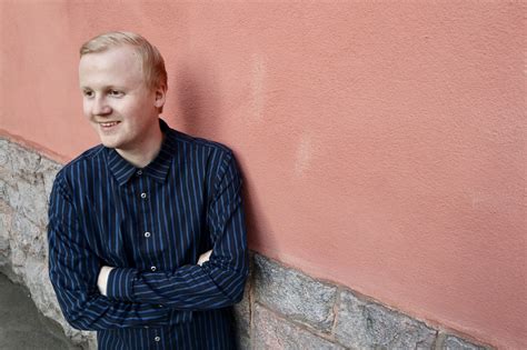 Raahelaislähtöinen, Oulussa opiskellut kitaristi Jere Lilja tekee nyt ...
