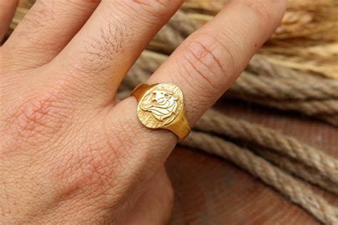 14k Solid Gold Leo Ring Gold Signet Ring Ts For Leo Men T For