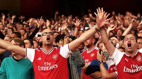 Explained Why Arsenal Football Club Is Called The Gunners And Fans The