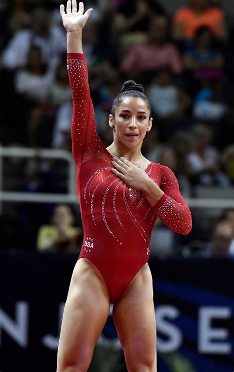 Pin On Women Artistic Gymnastics Photos High Resolution 2