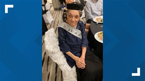 Sa San Woman Celebrates 100th Birthday