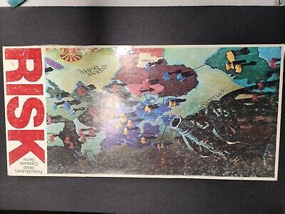 Vtg Risk The Board Game Parker Brothers World Conquest Game